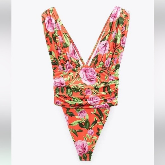Zara Red Floral V-Neck Bodysuit NWT - Picture 4 of 11